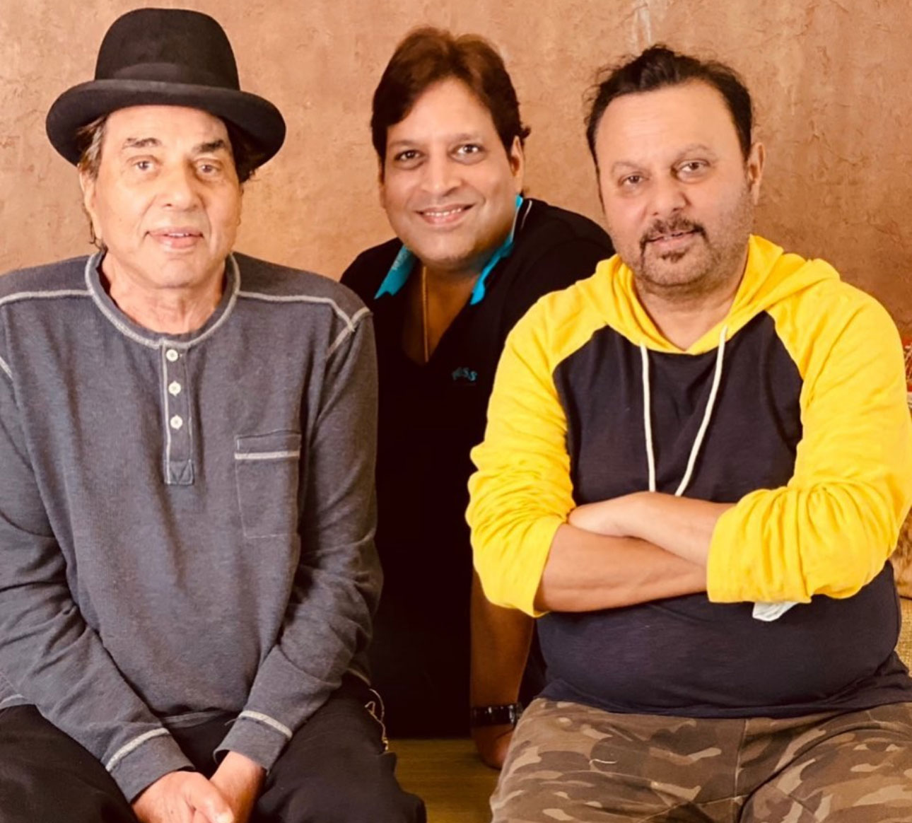 Producer Deepak Mukut criticises Anil Sharma for claiming that Apne 2 has been shelved, stating that Sharma is “not authorised to make such a hasty announcement.”