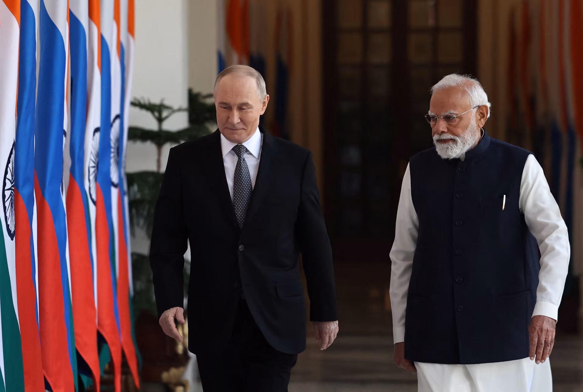 Putin guarantees steady energy flow; PM says India-Russia relations remain a constant “pole star”