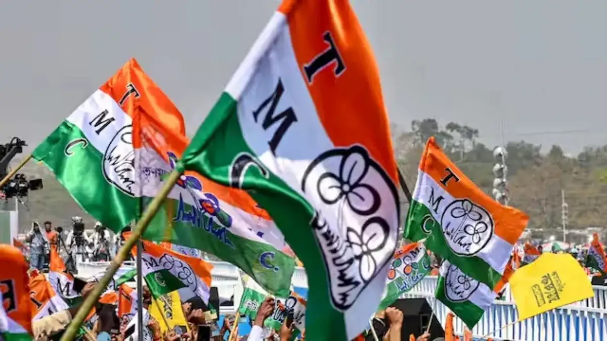 TMC Alleges 58 Lakh Voters Removed From Bengal Rolls; Supreme Court Seeks EC Reply