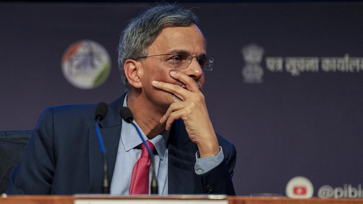 Economic Survey 2025–26 Flags India’s Resilience as Global Risks Deepen