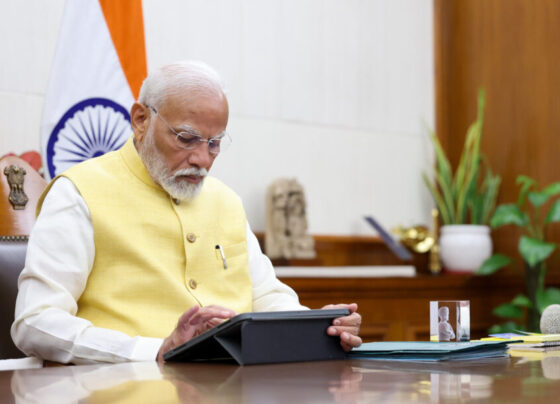 PM Modi in pmo the democratic hindu
