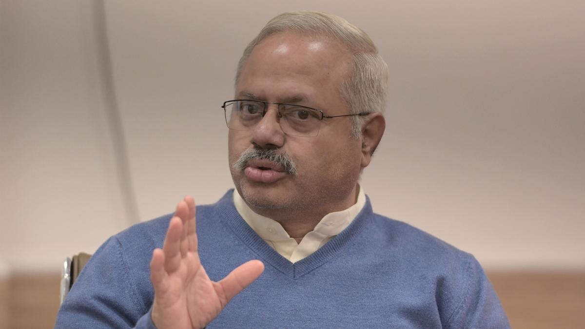 RSS Leader Sunil Ambekar Says Roadside Namaz Is a Law-and-Order Issue, Calls for Dialogue and National Unity