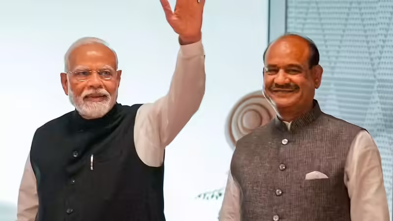 PM Modi Praises Lok Sabha Speaker Om Birla’s Conduct Ahead of Opposition Move to Remove Him