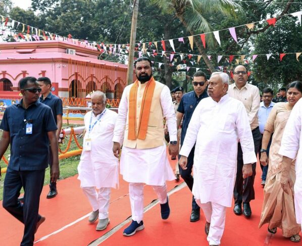 nitish kumar samrat chaudhary