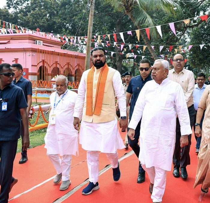 nitish kumar samrat chaudhary