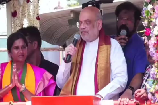 mk stalin wants to make his son cm amit shah slams dmk dynasty politics