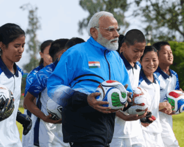 pm modi play football