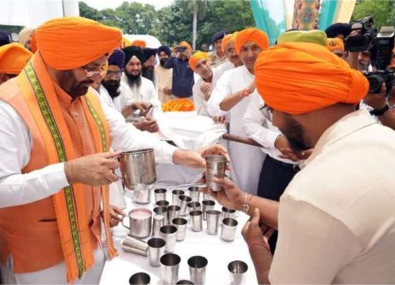 cm saini in gurudwara
