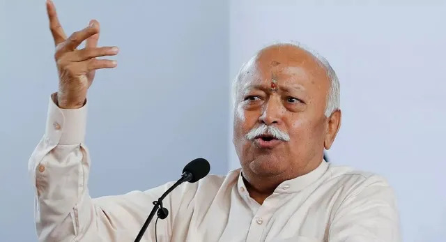 RSS Chief Mohan Bhagwat Arrives in Kanpur, Set to Attend Blessing Ceremony