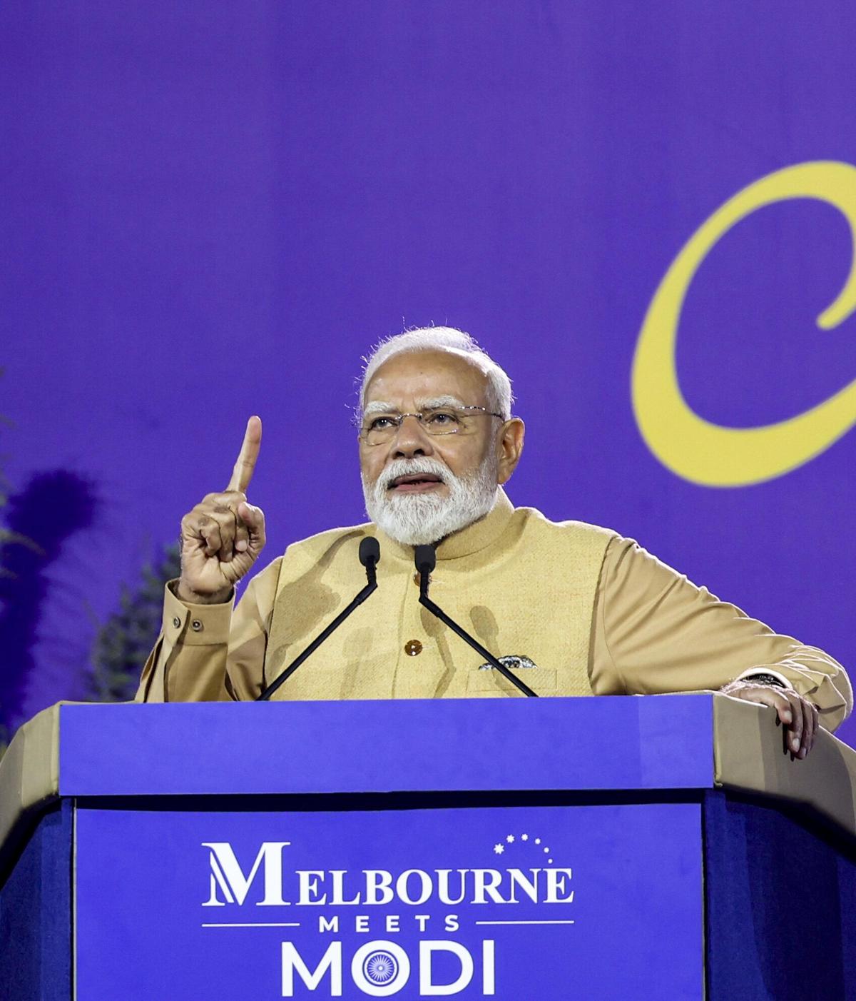 PM Modi Commends Australia’s Social Media Age Law, Signals Focus on Online Safety for Young Users