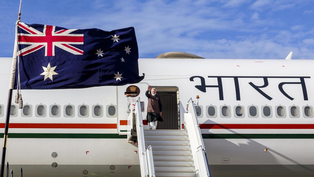 PM Modi Arrives in New Zealand to Conclude Three-Nation Tour, Set for Talks with PM Christopher Luxon
