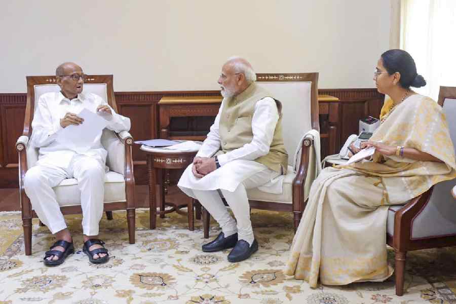 Sharad Pawar, Supriya Sule Meet PM Modi, Fuel Fresh Political Speculation During Monsoon Session