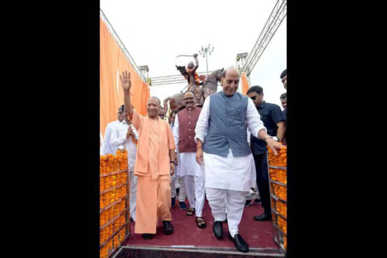 Defence minister Rajnath Singh and UP chief minister yogi adityanath
