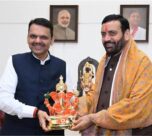 nayab singh saini with devendra fadnavis