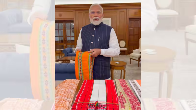 pm modi on handloom day