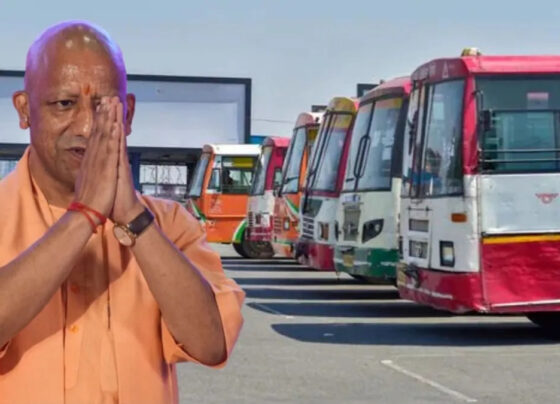 yogi adityanath free bus for old women