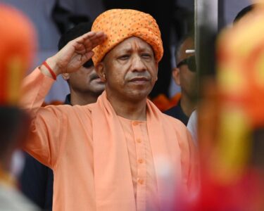 yogi adityanath on independence day