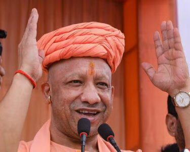 yogi adityanath government suspend officer