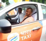 yogi adityanath in bharat taxi