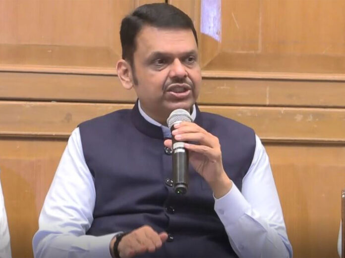 maharashtra pushes crop loan disbursal