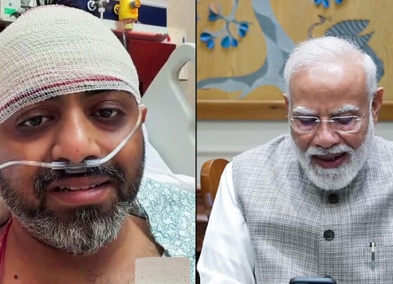 narendra modi speaks with flydubai pilot