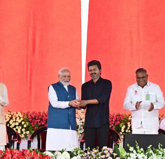 narendra modi with vijay